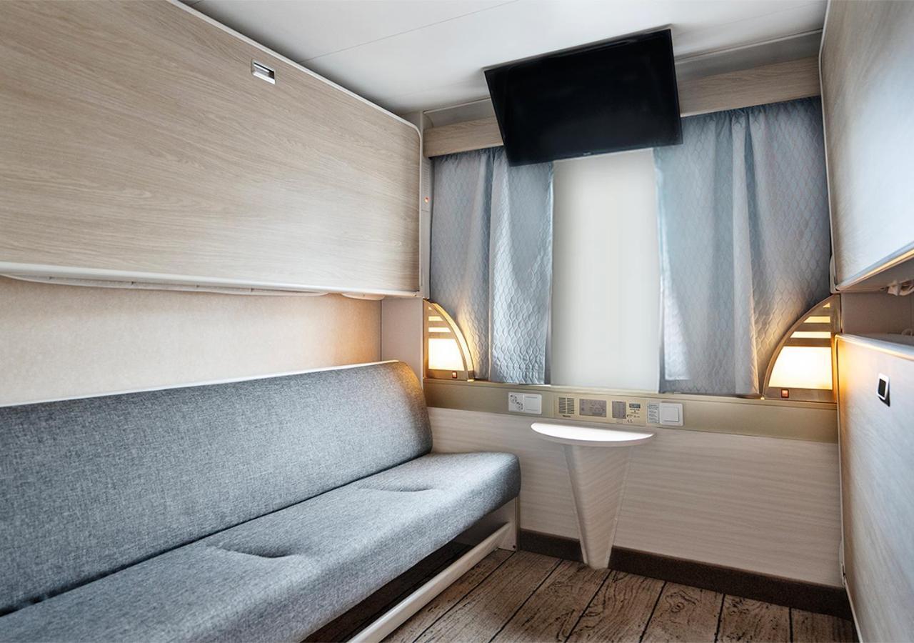Viking Line Ferry Viking Cinderella - 2-Night Cruise Stockholm-Helsinki-Stockholm Ξενοδοχείο Δωμάτιο φωτογραφία