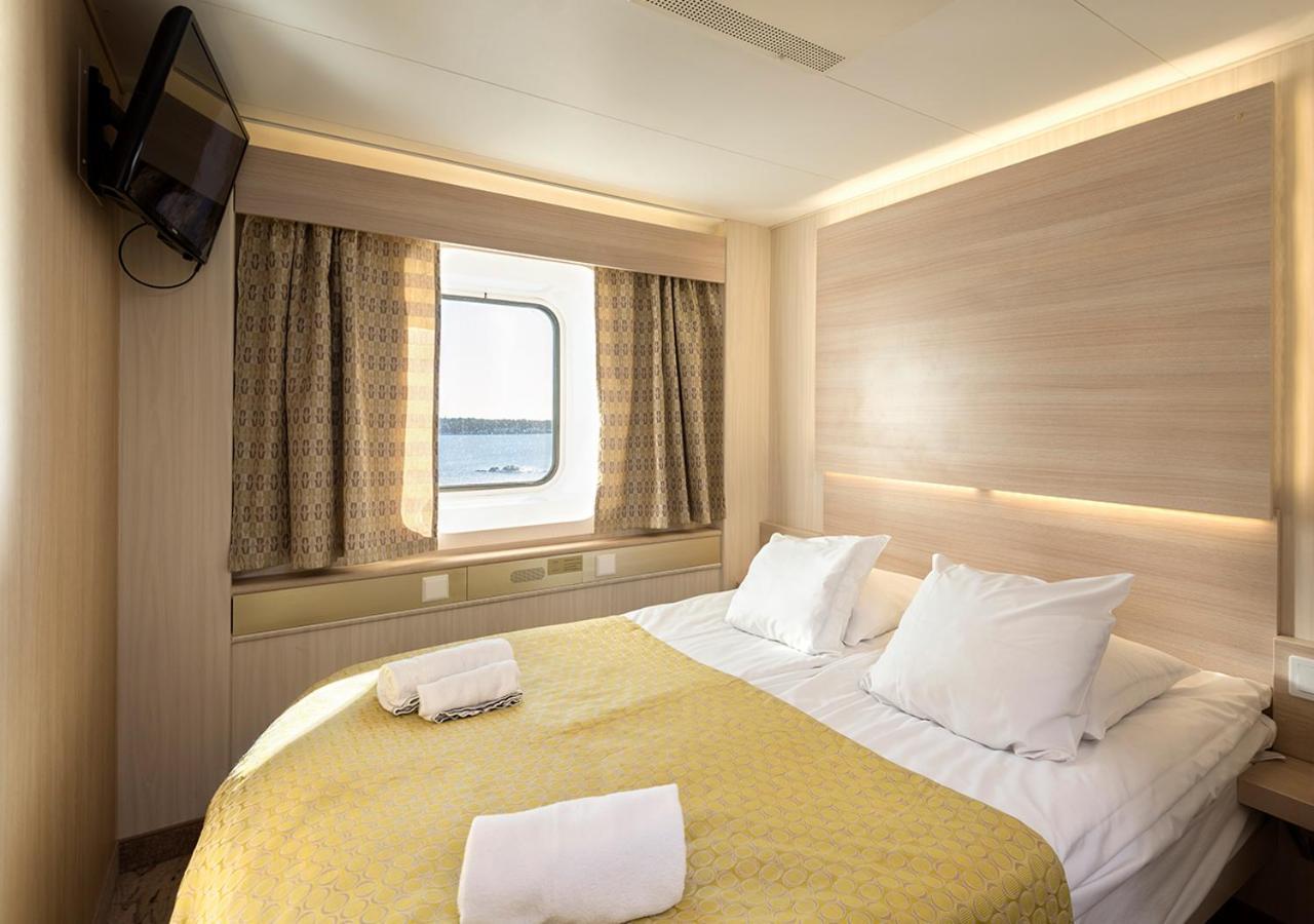 Viking Line Ferry Viking Cinderella - 2-Night Cruise Stockholm-Helsinki-Stockholm Ξενοδοχείο Δωμάτιο φωτογραφία